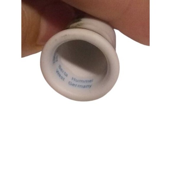 Spring Bouquet 2nd Ed Porcelain Thimble by SCHMID Vintage 1983 West Germany ~ - Picture 4 of 6